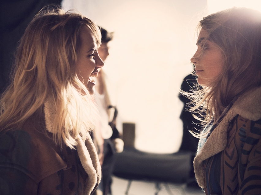 Cara Delevingne and Suki Waterhouse behind the scenes on the Burberry Autumn_Winter 2014 campaign