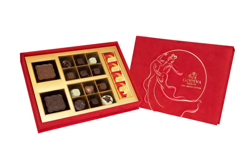 中秋節巧克力珠寶禮盒22顆裝，NT$4180。