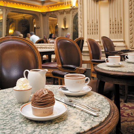 非洲熱巧克力和白朗峰蛋糕(Mont Blanc)是他們的招牌特色
