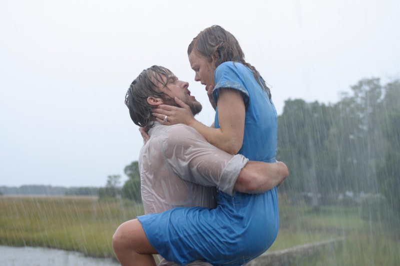 至於尼可拉斯最喜歡這部賺人熱淚的愛情片哪個場景，他毫不猶豫選擇了電影最經典的畫面，男、女主角諾亞與艾莉在雨中爭吵而後擁吻的浪漫橋段。