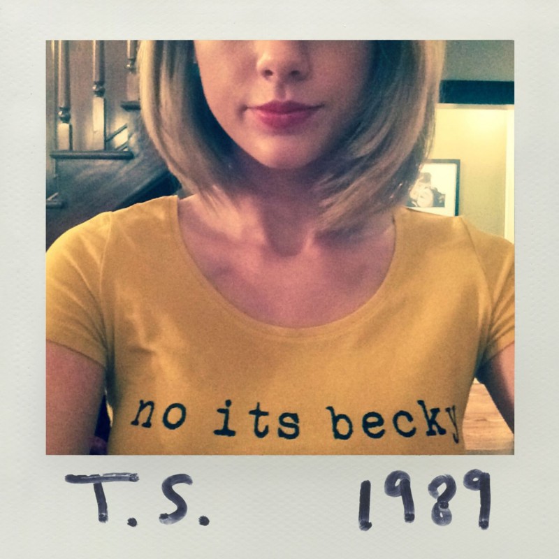 泰勒絲身穿印有「no its becky」的T-Shirt搞笑回應網友。