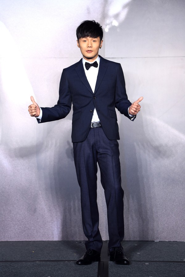 李榮浩趕在年底推出新專輯，盼明年金曲獎有好成績。