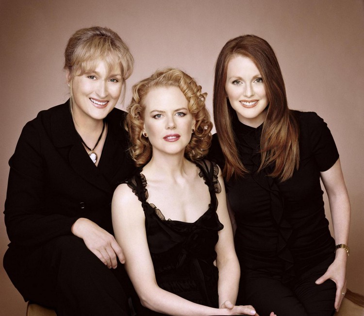 2002年上映的《時時刻刻》，當時集結三位分屬不同世代的梅莉史翠普、妮可基嫚與茱莉安摩爾參與演出。