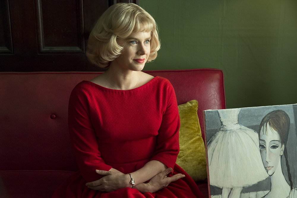 艾美亞當斯在《大眼睛》中突破形象的演出可望角逐2015奧斯卡金像獎最佳女主角。（圖／Catchplay）