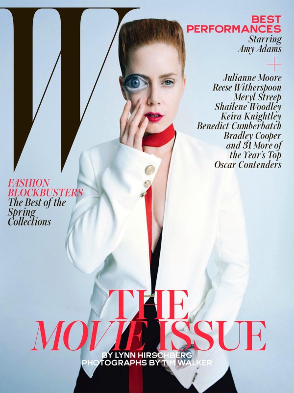 《W》全新一期「The Movie Issue電影特刊」共有7款不同封面，近期主演《大眼睛》的金球影后艾美亞當斯，也在封面搞怪撐大「右眼」呼應電影名稱。