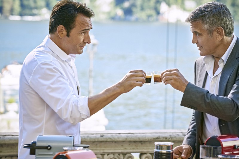 尚杜賈爾登與喬治克隆尼繼《大尋寶家》後再度合作Nespresso廣告