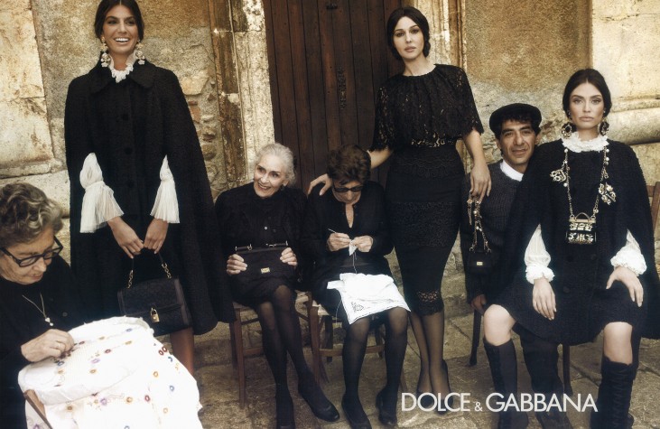 Daphne Selfe 在2012年時也曾亮相Dolce & Gabbana時尚廣告中