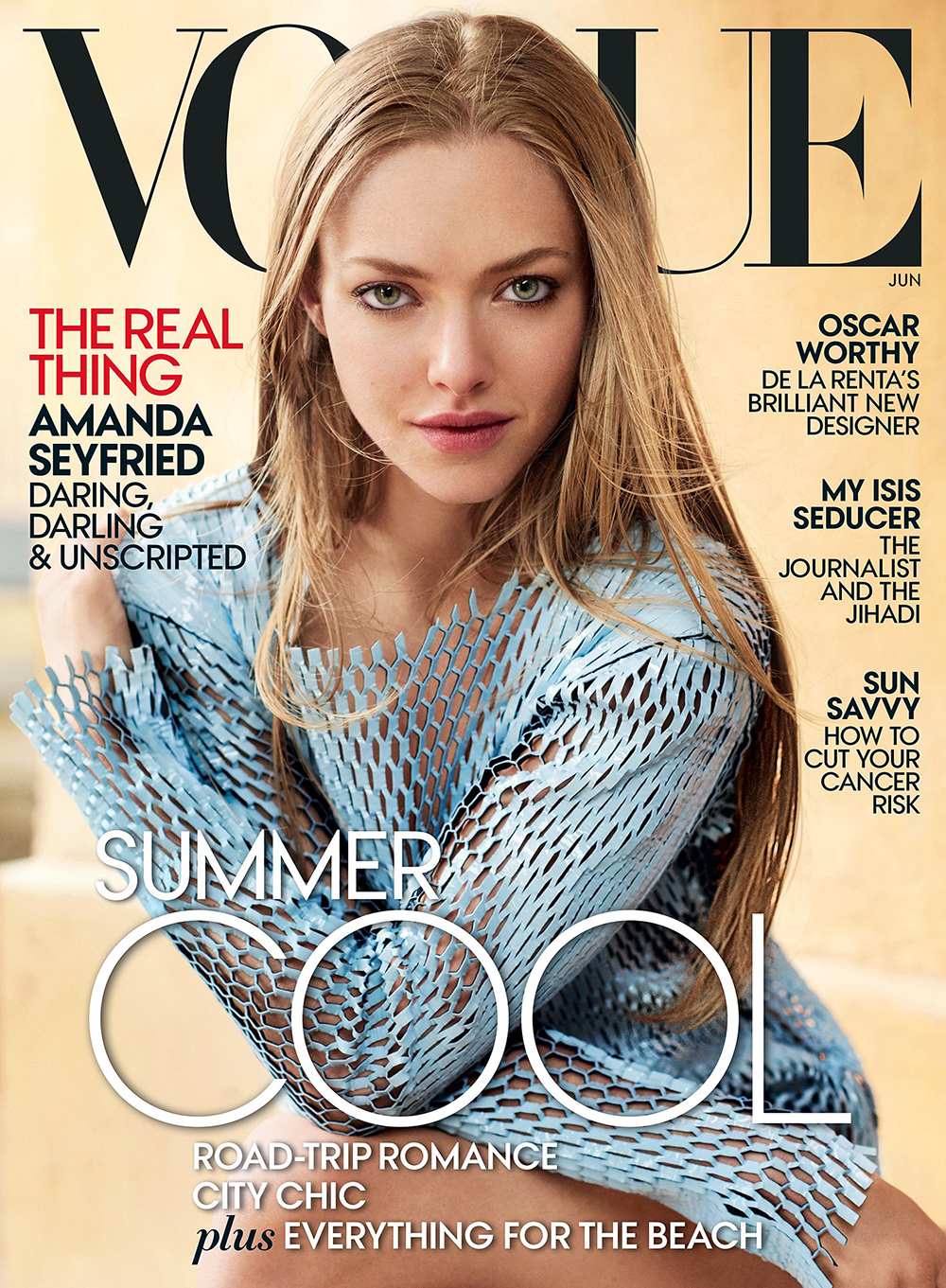 亞曼達塞佛瑞接受最新一期美國版《Vogue》採訪時透露了拍攝《熊麻吉2》的花絮（圖／Vogue US）