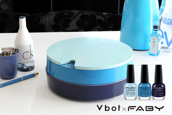 FABY×Vbot i6蛋糕機「親嚐薄荷雙層塔」，顏色來自於近年很流行的藍綠色系指甲油。(圖/松騰實業)
