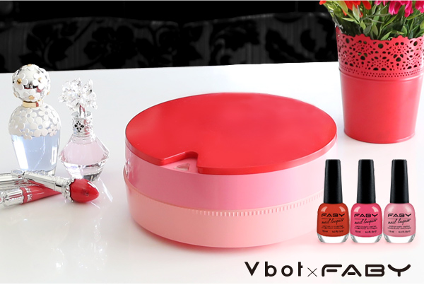 FABY×Vbot i6蛋糕機「粉紅女孩冒險之旅」，為指甲油中經典不敗的粉色款。(圖/松騰實業)
