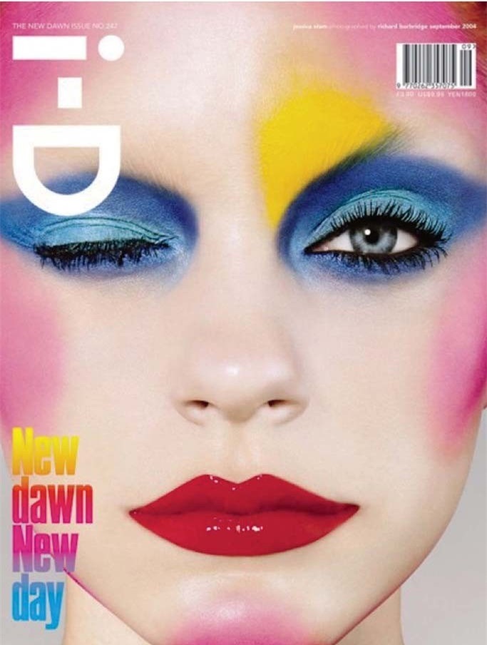 Pat McGrath為雜誌《i-D》2004年9月號封面模特兒打造的妝容，令人印象深刻。(圖/WWD)